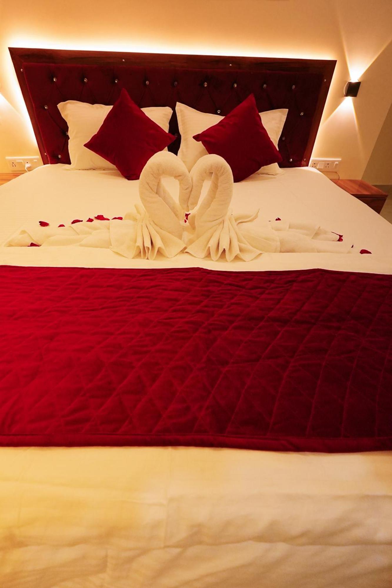 Hotel Rj ปัฏนา ภายนอก รูปภาพ