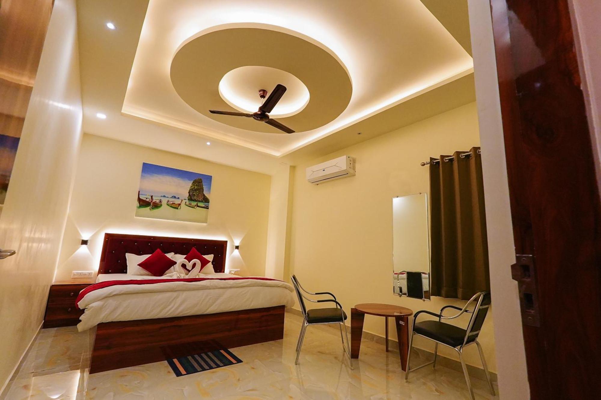 Hotel Rj ปัฏนา ภายนอก รูปภาพ