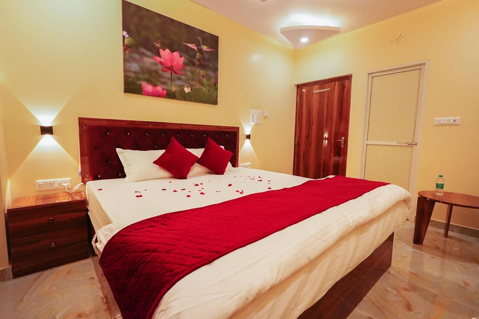 Hotel Rj ปัฏนา ภายนอก รูปภาพ